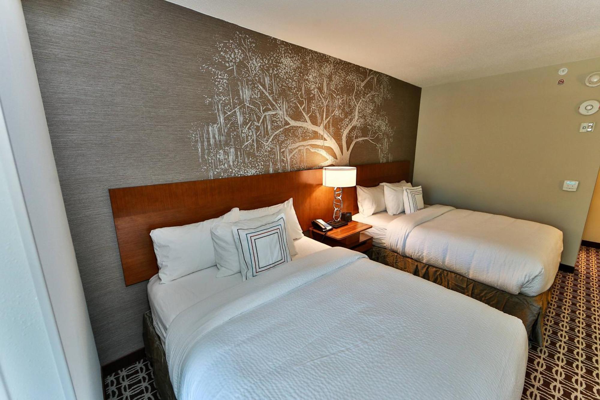 Fairfield Inn & Suites By Marriott Savannah Midtown Екстер'єр фото